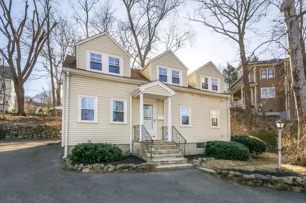 14 Ellis St, Newton, MA 02464