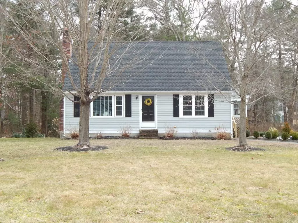 Hanson, MA 02341,19 Donna Dr