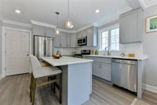 Quincy, MA 02171,222-224 Newbury #2
