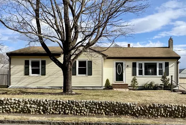 37 Old Bedford Rd, East Bridgewater, MA 02333