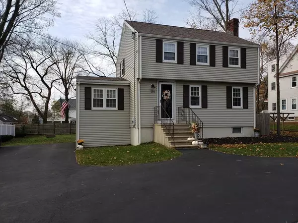 139 Sycamore St, Holbrook, MA 02343