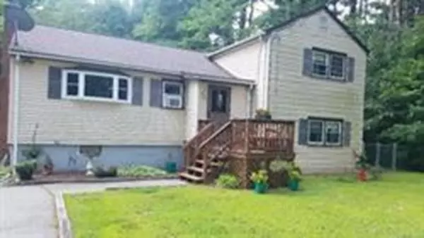 304 Reservoir, Norton, MA 02766