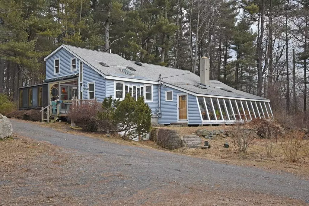 West Boylston, MA 01583,204 Laurel St