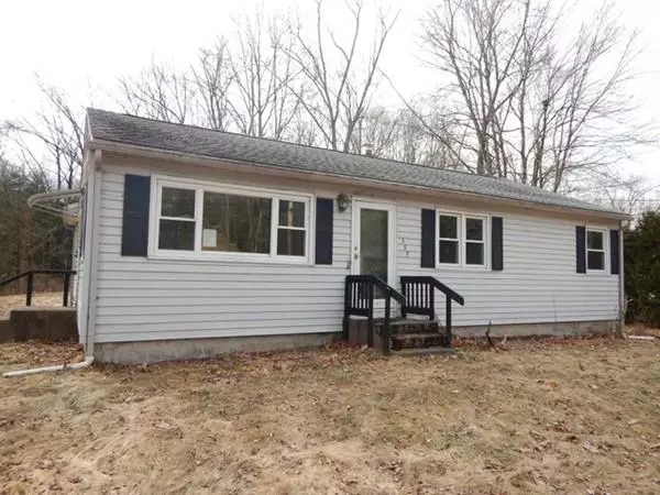 399 N Loomis Street, Southwick, MA 01077