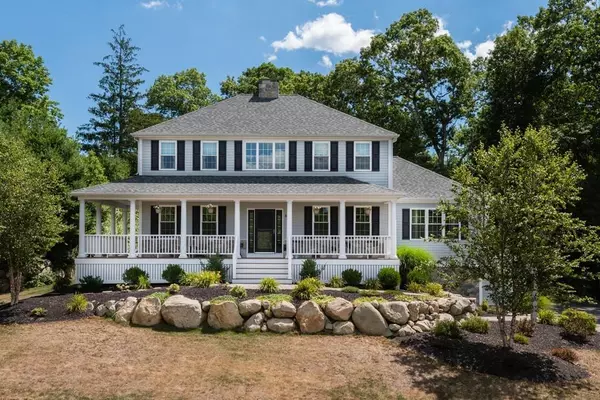 6 Canoe Club Ln, Pembroke, MA 02359