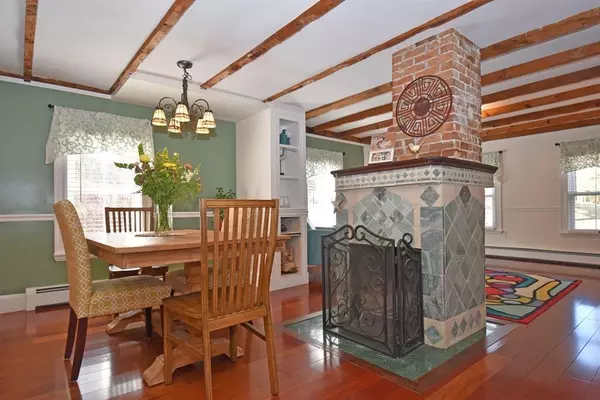 Acton, MA 01720,302 Central Street