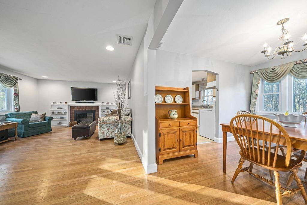 Sharon, MA 02067,6 Abbott Ave