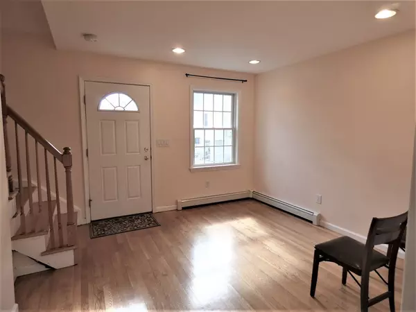 Newton, MA 02461,44 Cloverdale Rd #44