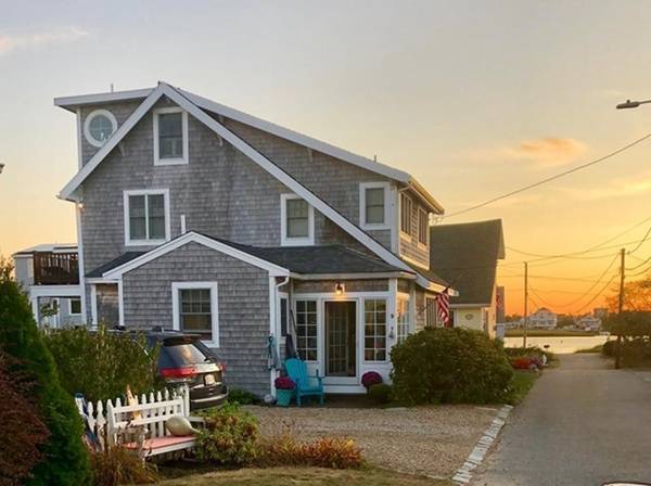 9 60th Street, Newburyport, MA 01950