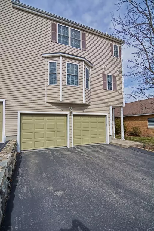 Plainville, MA 02762,9 Messenger Street #1