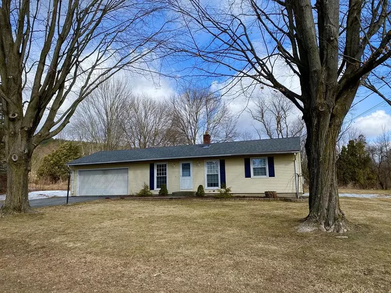 37 Deane Rd, Bernardston, MA 01337