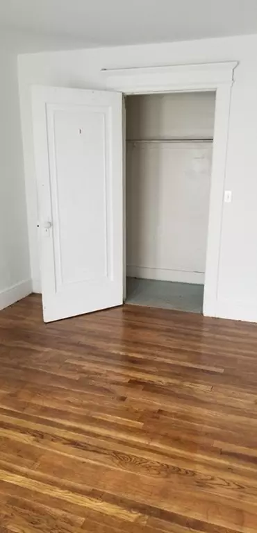 Springfield, MA 01108,90 Kensington Ave