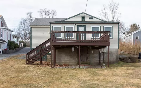 645 Nashua Rd, Dracut, MA 01826