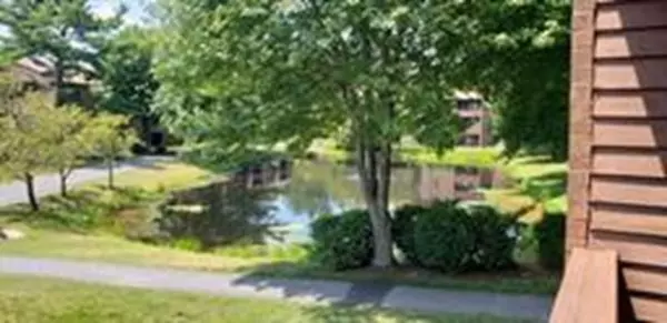 Acton, MA 01720,17 Davis Rd #B1