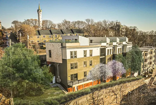 76 Fort Avenue #76, Boston, MA 02119