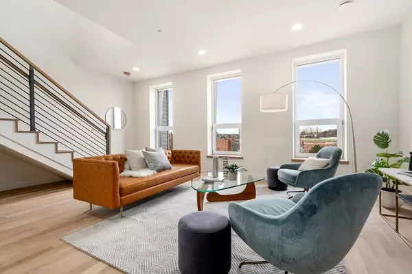 Boston, MA 02119,76 Fort Avenue #76