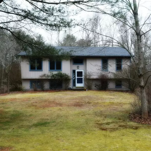 38 Giffords Corner Rd, Marion, MA 02738