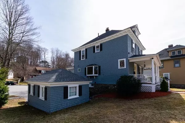 Worcester, MA 01602,10 Chesterfield Road