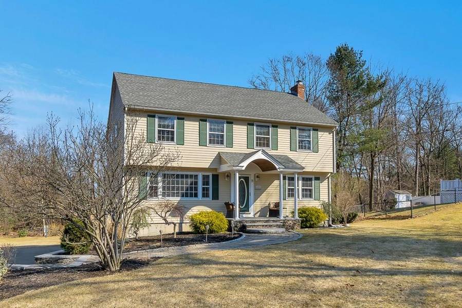 71 Evergreen Road, Tewksbury, MA 01876