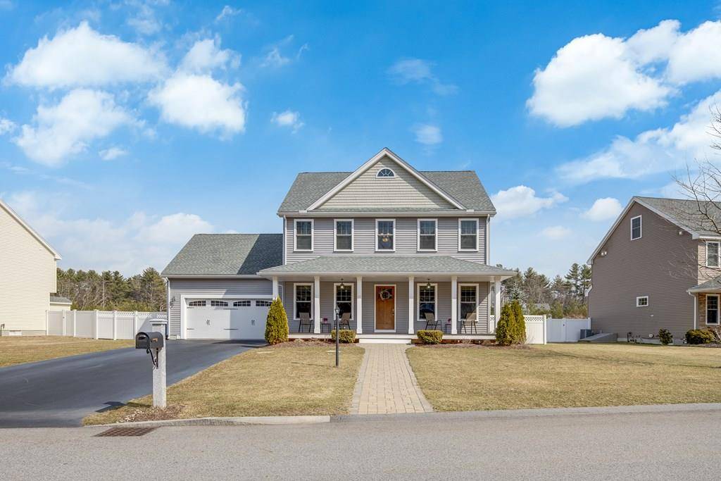 60 Aprils Way, Tewksbury, MA 01876
