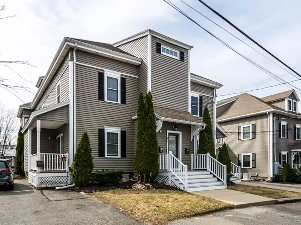 Waltham, MA 02453,27 Robbins Street #4