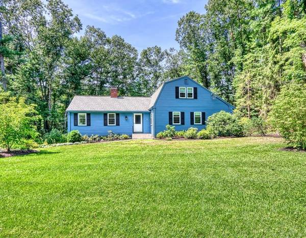 Wayland, MA 01778,11 Hickory Hill Road