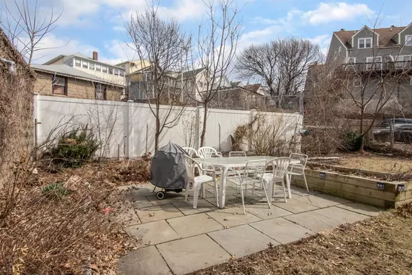 Somerville, MA 02144,297 Alewife Brook