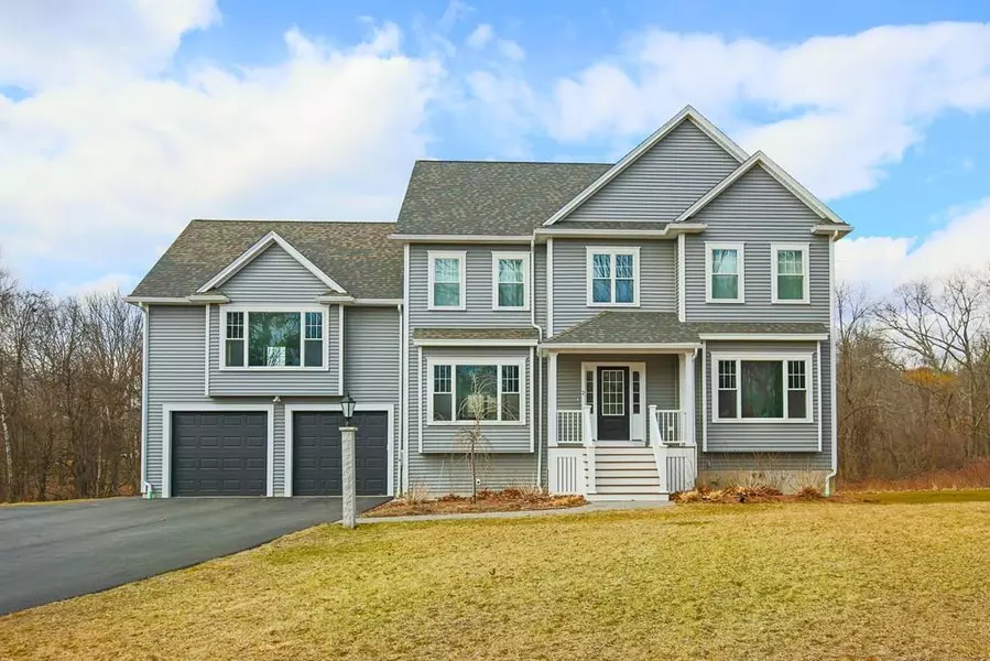 2 Baker St, Westford, MA 01886