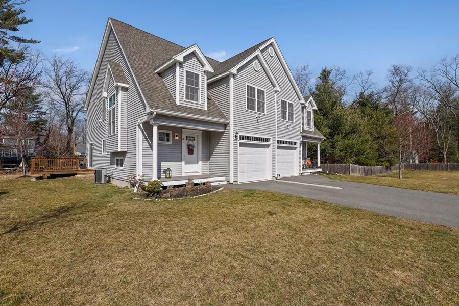2 Tuckerdale Way #2, Millis, MA 02054