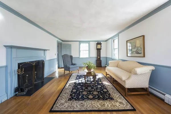 Milton, MA 02186,19 Morton Rd