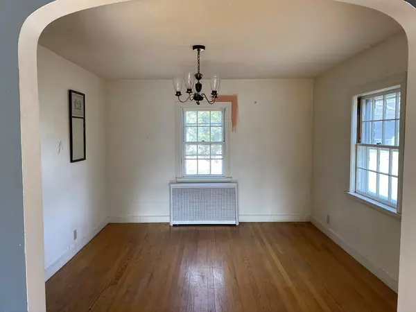 Paxton, MA 01612,2 Colony Ln