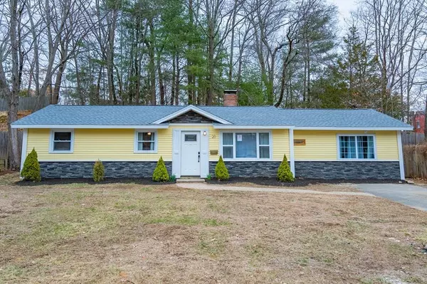 20 Fairbrook Rd, Framingham, MA 01701