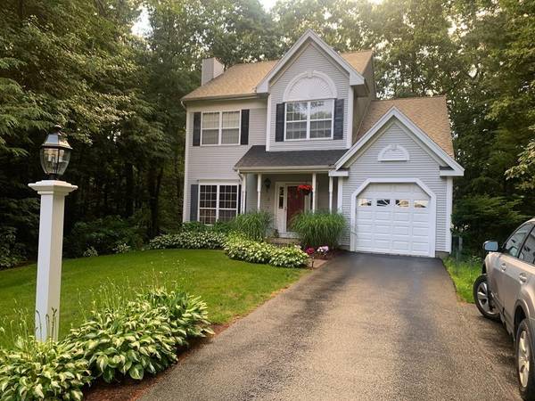 2 Armsby Ln, Foxboro, MA 02035