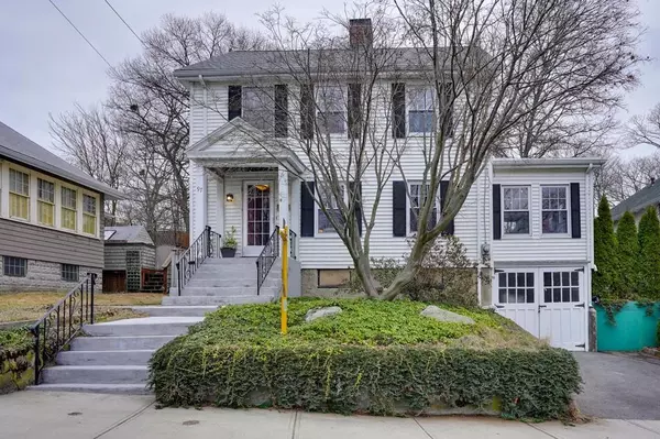 97 Ashcroft Rd, Medford, MA 02155