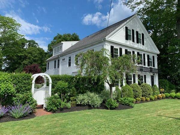 584 Washington Street, Duxbury, MA 02332