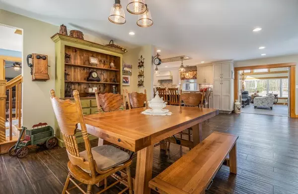 Palmer, MA 01069,123 Laurel Road