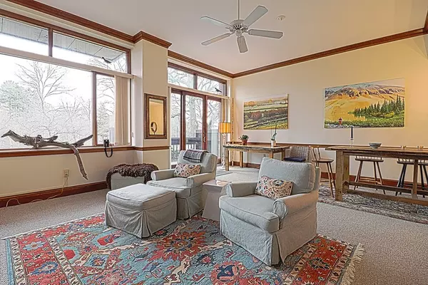 Concord, MA 01742,100 Keyes Rd #204