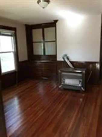 New Bedford, MA 02744,28 Viall Street