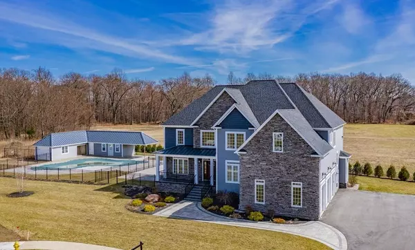 40 Lango Lane, Agawam, MA 01001