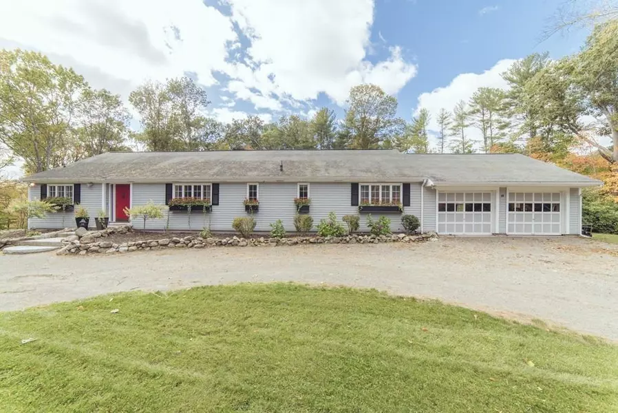 68 Rock Maple Avenue, Hamilton, MA 01982