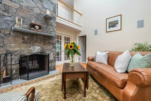 Boxborough, MA 01719,354 Burroughs Rd