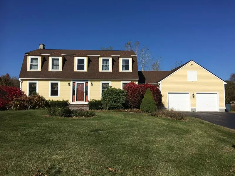 21 Almeria Cir, Westford, MA 01886