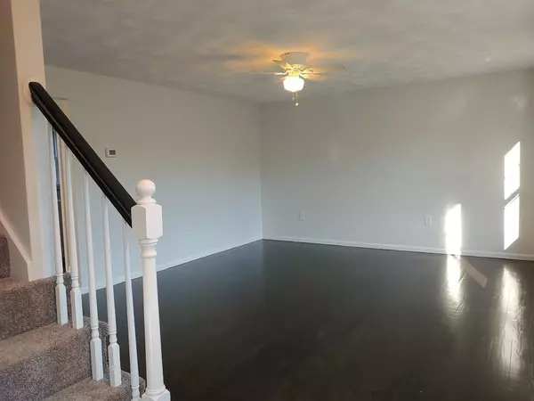 Rehoboth, MA 02769,321 Fairview Ave