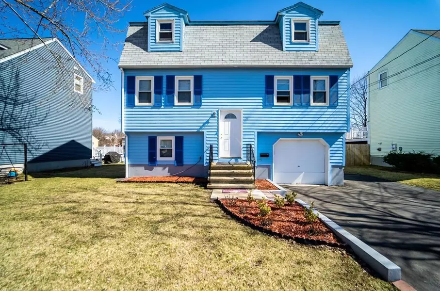 57 Rollins St, Lawrence, MA 01841