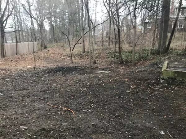 Plainville, MA 02762,14 Broad Street