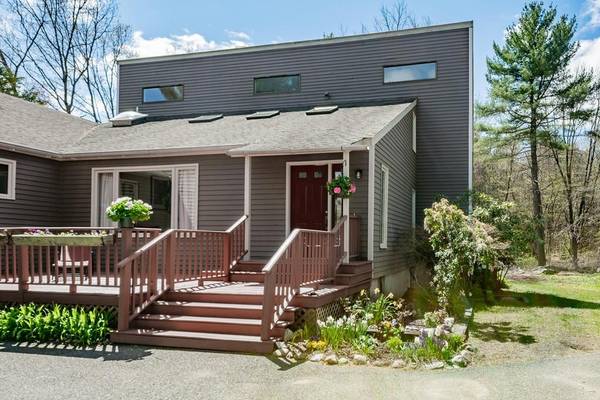 51 Cobleigh Rd, Boxborough, MA 01719