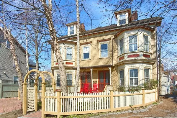 6 Warren Square #2, Boston, MA 02130