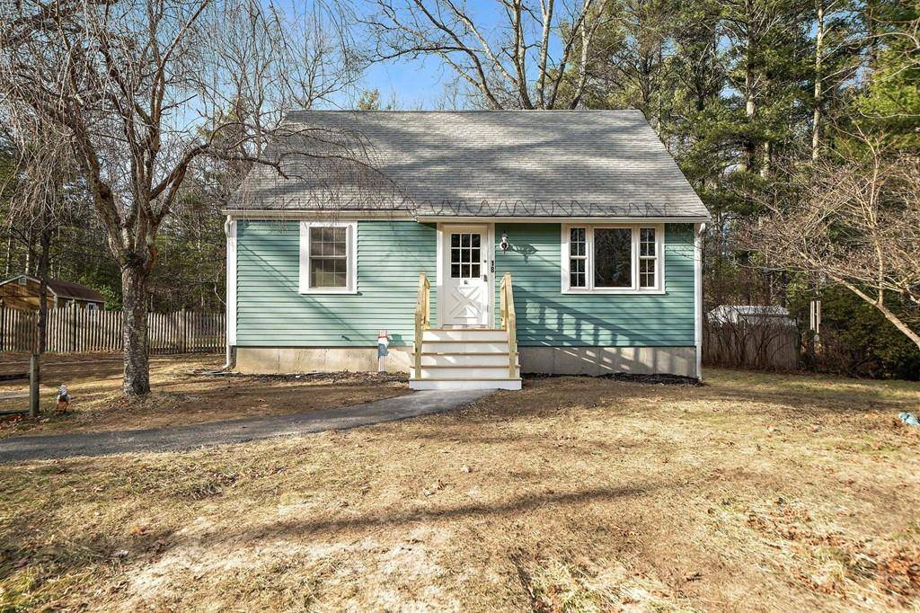 18 Oak Street, Pembroke, MA 02359
