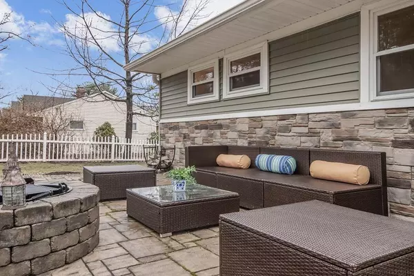 113 Goodale Street, West Boylston, MA 01583