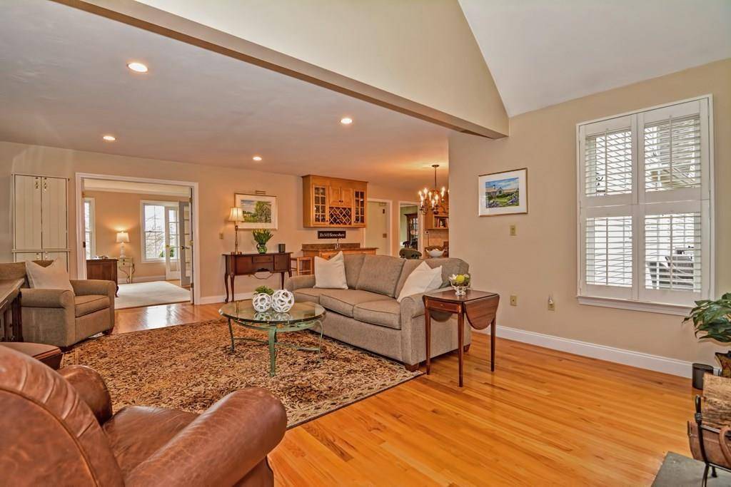 Wrentham, MA 02093,45 Grant Ave